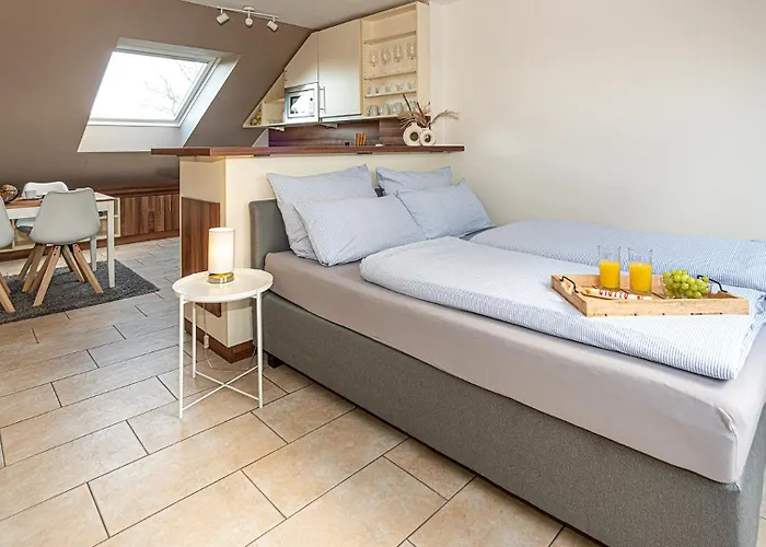 Schöne Gemütliche In *